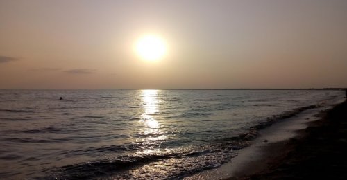 Риболовля в селищі Набережне в Запорізькій області