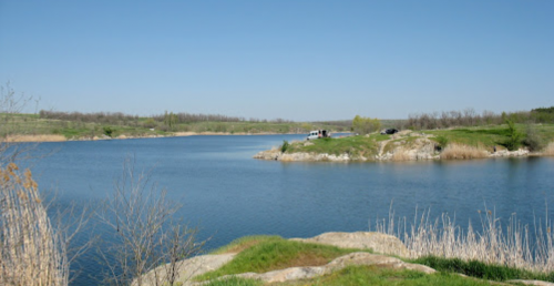 Риболовля в селі Осипенко у Запорізькій області