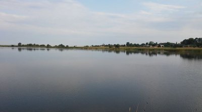 Рибалка у селі Тростянець Волинської області