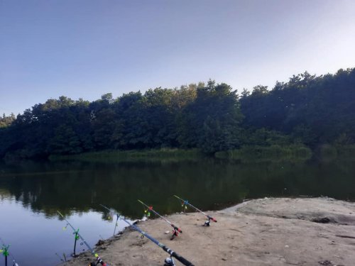 Рибалка у селі Велика Деражня, Житомирської області