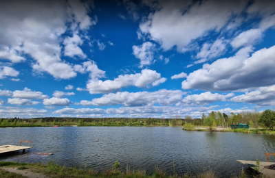 Рибалка у заміському комплексі: 