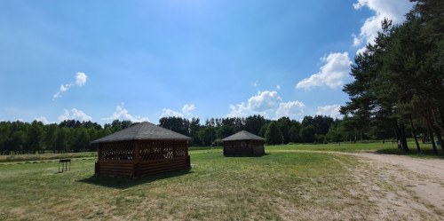 База відпочинку «Сонячні Озера» у Львівській області