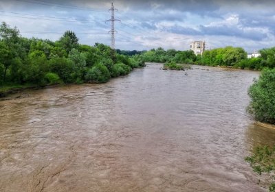 Рибалка на річці Бистриця