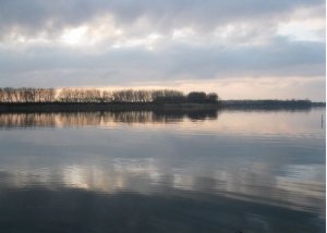 Рыбалка у посёлка Млинов в  Ровенской области-1