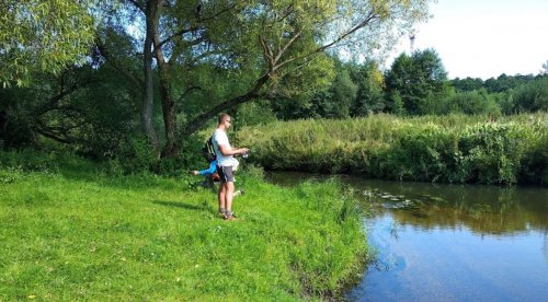 Рибалка біля селища Цумань у Волинській області
