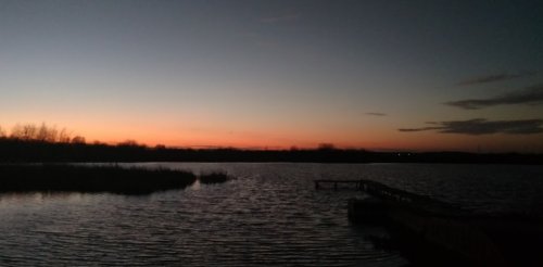 Рибалка біля селища Турійськ у Волинській області