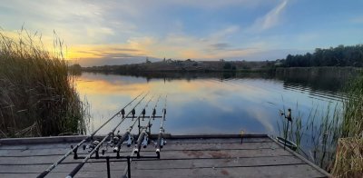 Рыбалка на водоеме в селе Бобровке