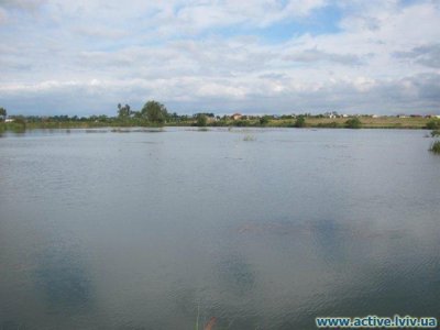 Рыбалка в городе Яворов в Львовской области-2