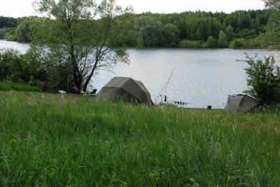 Рибалка на ставку «Юрченкове» у Харківській області