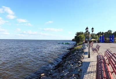 Otel-Djintama-Briz-Vishgorod-snjat-1024650z600