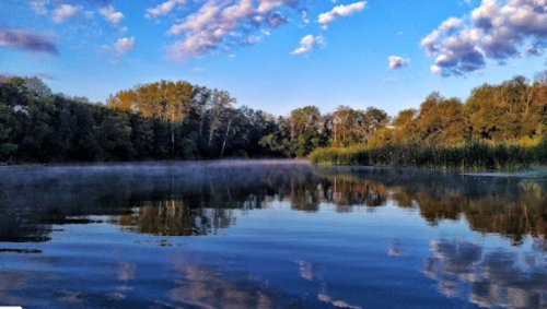 Рибалка на річці Сіверський Донець 