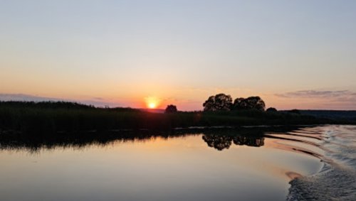 Рибалка на річці Сіверський Донець 