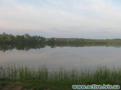 Рыбалка у села Подмогилка в Львовской области-2
