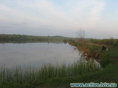 Рыбалка у села Подмогилка в Львовской области-3