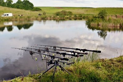 Рыбалка у села Руданцы в Львовской области-3